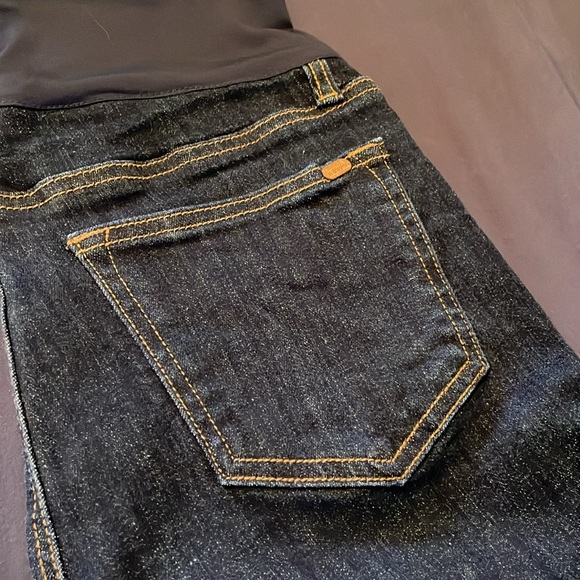 Over the belly maternity jeans - Picture 3 of 3